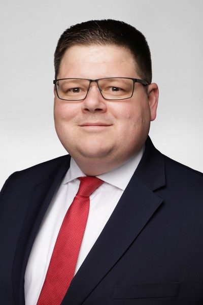 Johannes Bomba, Personal Banking