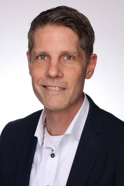 Dirk Hetzel, Personal Banking