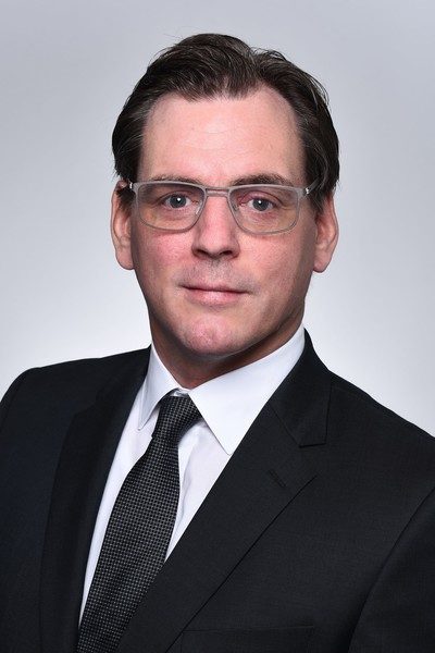 Jan Hinrichs, Wealth Management