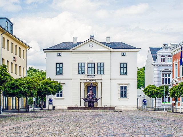 Ausländerbehörde Bad Oldesloe Online Termin Ihre Filiale Bad Oldesloe | Deutsche Bank
