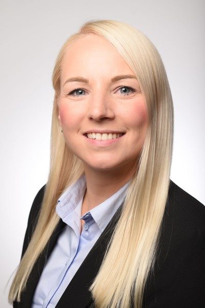 Jennifer Schürenhoff, Personal Banking