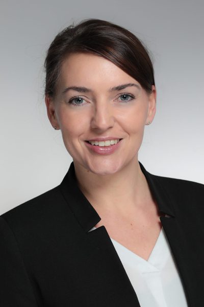 Stefanie Oymanns, Wealth Management