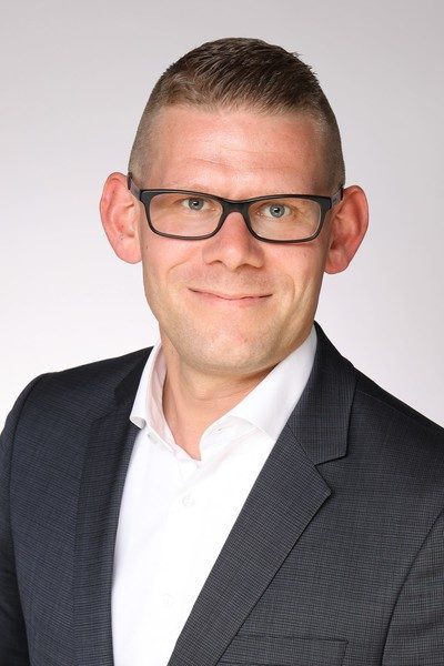 Benedikt Hummels, Personal Banking