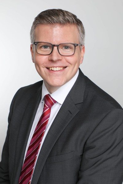 Manuel Gatz, Personal Banking