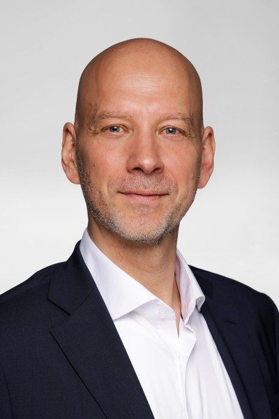 Thorsten Schulz, Personal Banking