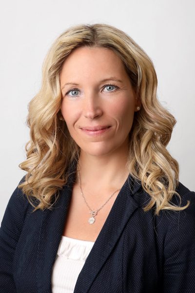 Pamela Schulze, Wealth Management