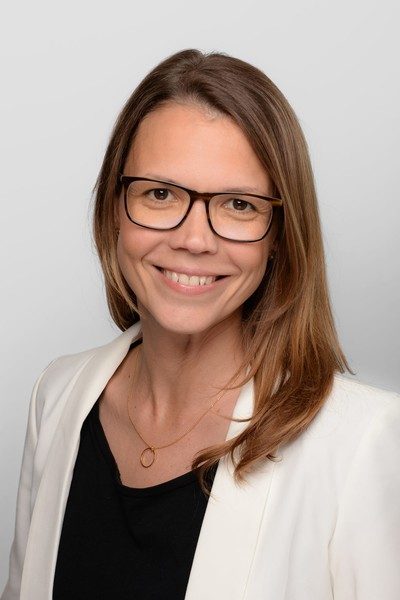 Aline Sonsalla, Personal Banking