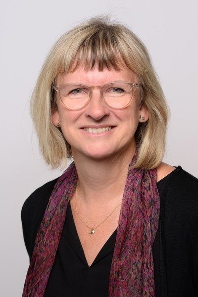 Simone Kahler