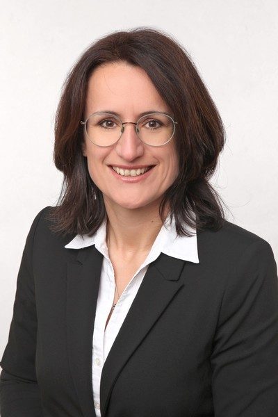 Annett Kirst, Wealth Management