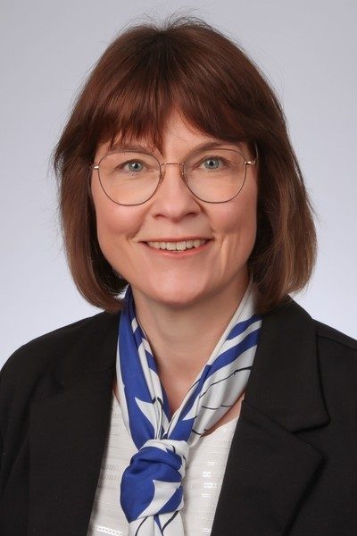 Annette Hobus