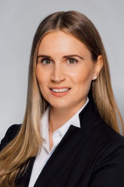 Angelika Raßfeld, Wealth Management