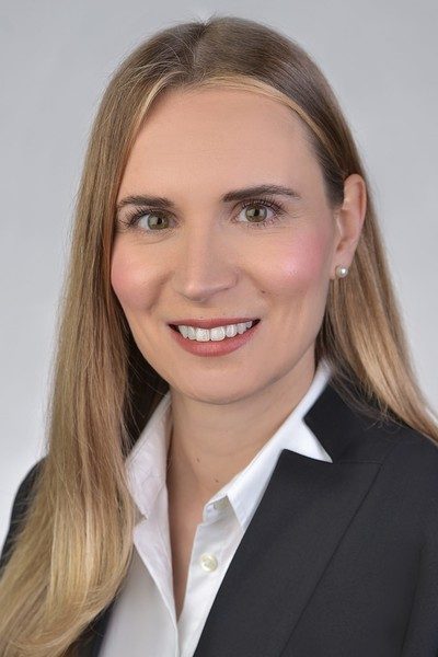 Angelika Schneider