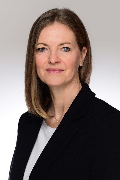 Anke Harthan, Wealth Management