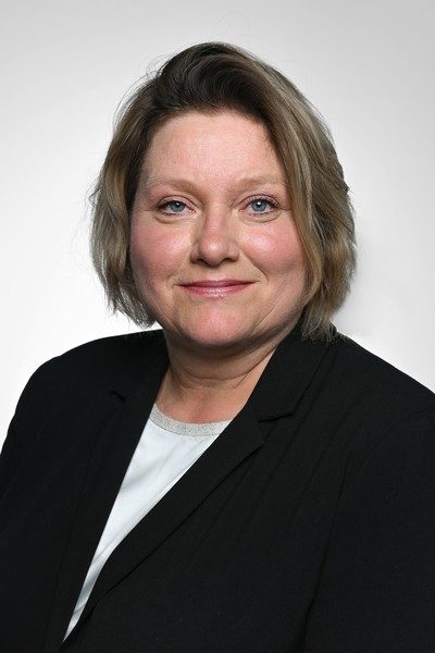 Iris Kerle, Personal Banking