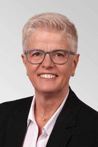 Birgit Hallbauer, Personal Banking