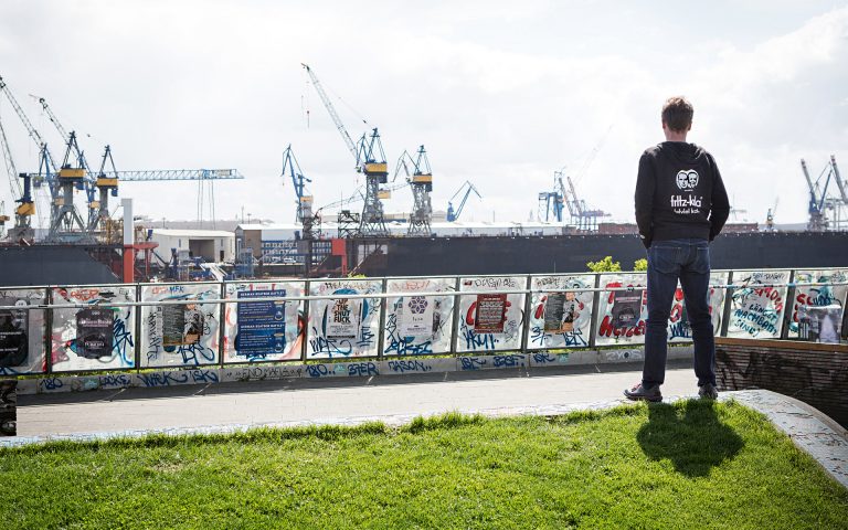 Der Wachmeister von der Elbe Der Wachmeister von der Elbe