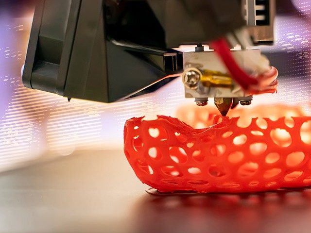 Ein 3D-Drucker beim Drucken